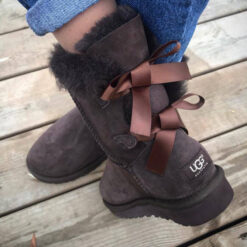 Угги женские UGG Bailey Bow Suede Chocolate (остался один размер 38)