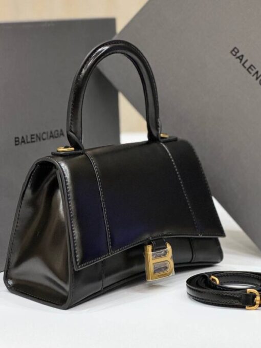 Женская кожаная сумка Balenciaga Hourglass A133616 чёрная 23/14 см - фото 1