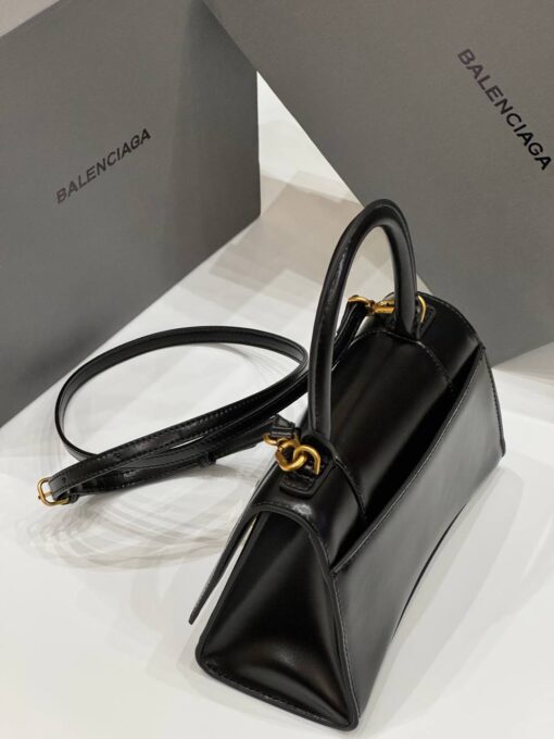 Женская кожаная сумка Balenciaga Hourglass A133616 чёрная 23/14 см - фото 6