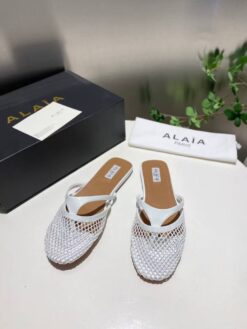 Шлёпанцы из сетки Alaia Infradito Flat Mules In Fishnet And Leather Premium A133633 White