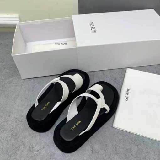 Шлёпанцы женские The Row Ginza Sandal in Suede F2138R White Black - фото 3