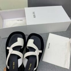 Шлёпанцы женские The Row Ginza Sandal in Suede F2138R White Black