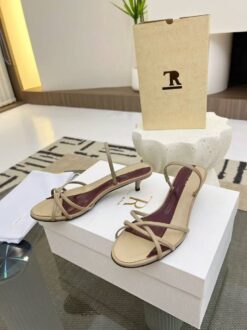 Босоножки женские The Row A133722 Beige