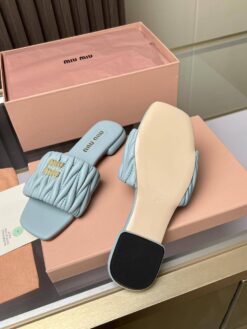 Шлёпанцы Miu Miu Matelasse Nappa Leather Slides 5XX605 Premium L.Blue