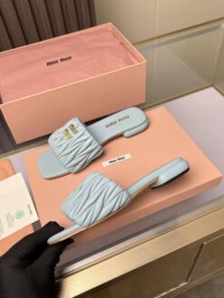 Шлёпанцы Miu Miu Matelasse Nappa Leather Slides 5XX605 Premium L.Blue