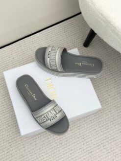Шлёпанцы женские Christian Dior Dway Platform Slide KCO258ERC Premium Grey