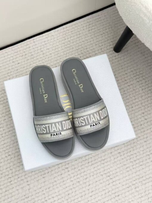 Шлёпанцы женские Christian Dior Dway Platform Slide KCO258ERC Premium Grey - фото 2