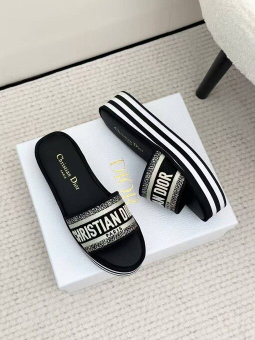 Шлёпанцы женские Christian Dior Dway Platform Slide KCO258ERC Premium Black - фото 1