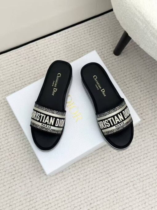 Шлёпанцы женские Christian Dior Dway Platform Slide KCO258ERC Premium Black - фото 4
