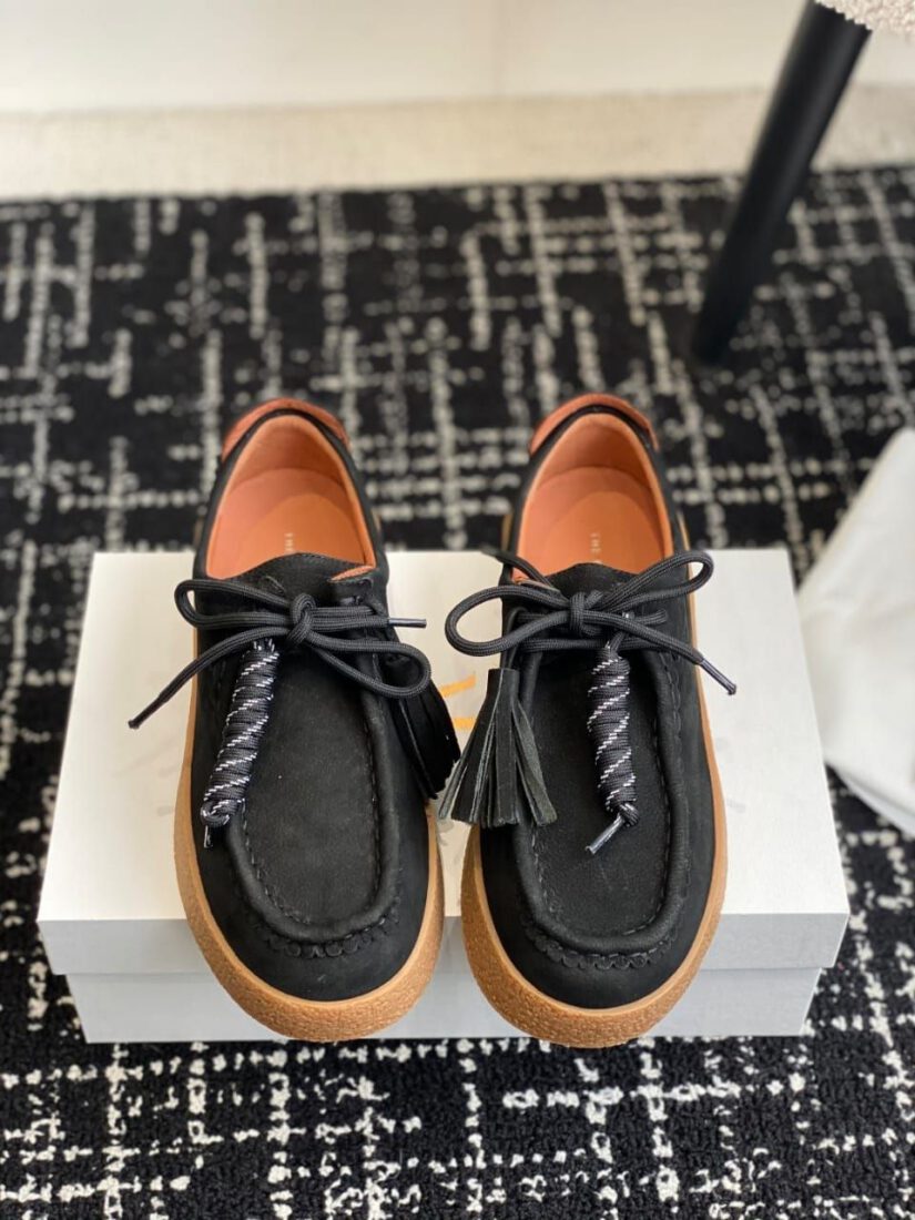 Лоферы The Row Loafer in Suede A134395 Premium Black фото 2 Лоферы The Row Loafer in Suede A134395 Premium Black - фото 2