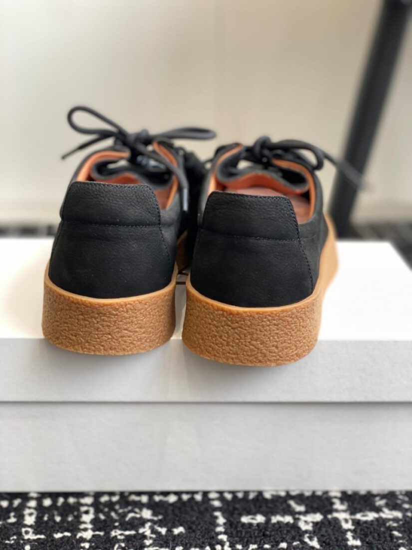 Лоферы The Row Loafer in Suede A134395 Premium Black фото 6 Лоферы The Row Loafer in Suede A134395 Premium Black - фото 6