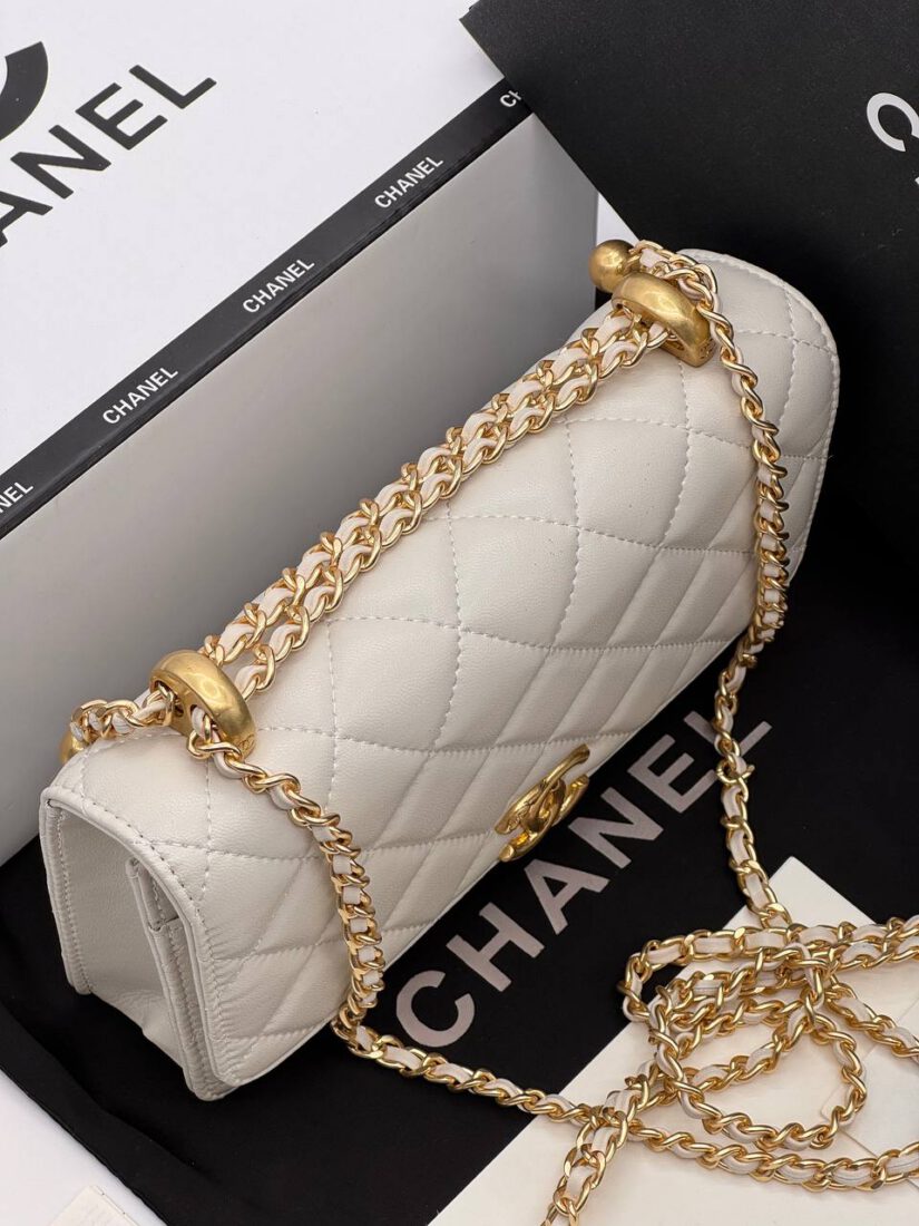 Женская сумка Chanel 20/12 см бежевая A136902 фото 2 Женская сумка Chanel 20/12 см бежевая A136902 - фото 2