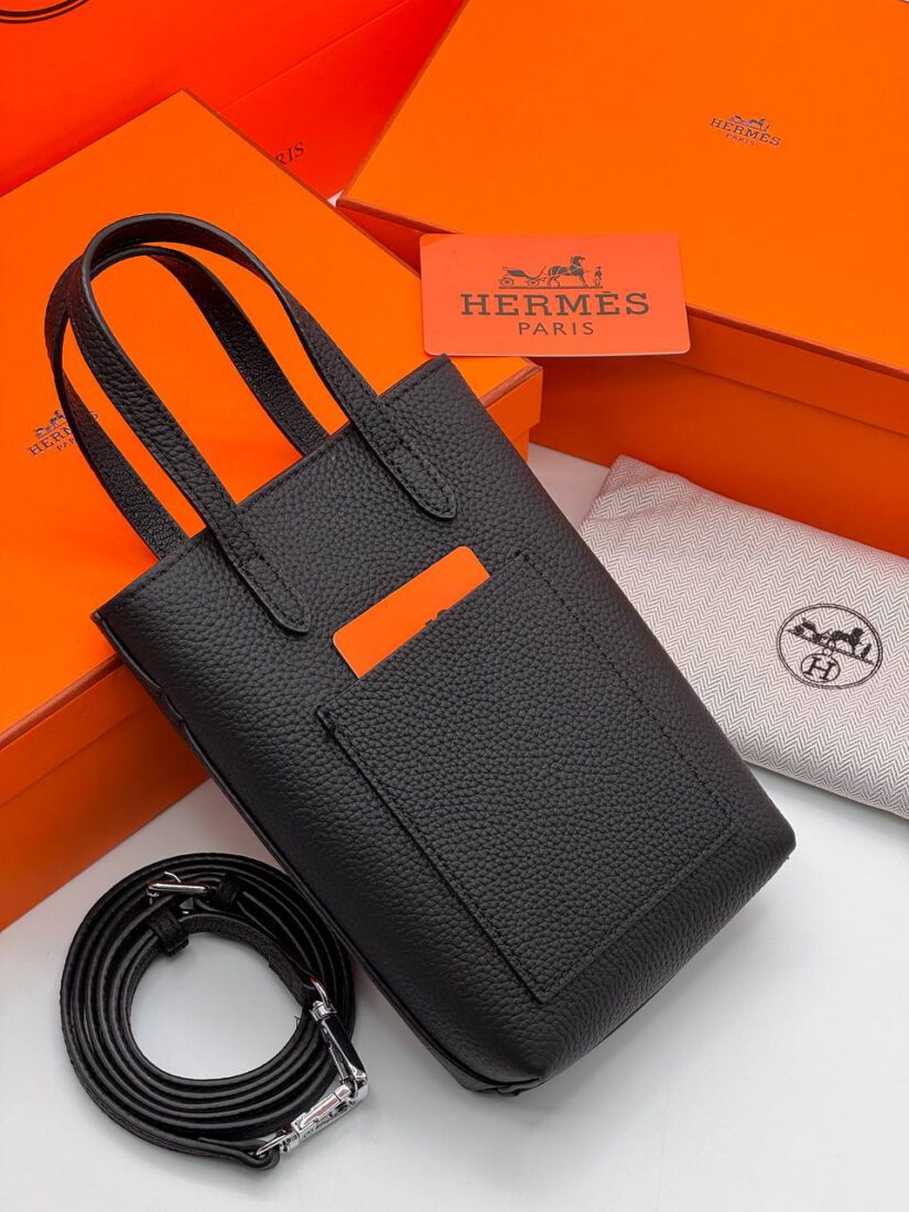 Сумка для телефона Hermes 18/11 см на плечо A134497 чёрная фото 2 Сумка для телефона Hermes 18/11 см на плечо A134497 чёрная - фото 2