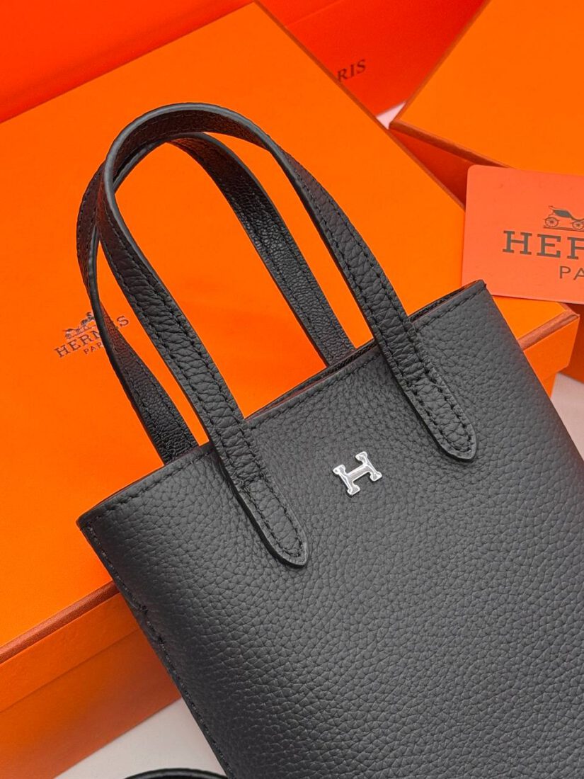 Сумка для телефона Hermes 18/11 см на плечо A134497 чёрная фото 3 Сумка для телефона Hermes 18/11 см на плечо A134497 чёрная - фото 3