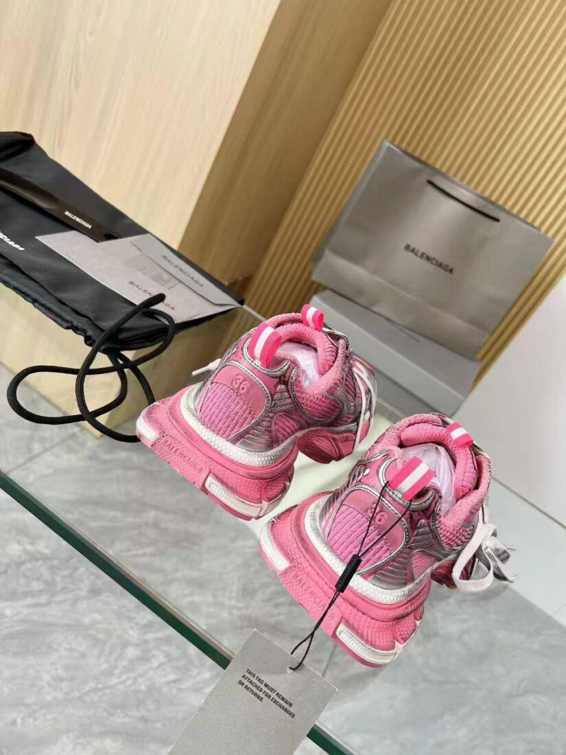 Кроссовки Balenciaga 3XL 734731W3XL Premium Pink-Gry фото 2 Кроссовки Balenciaga 3XL 734731W3XL Premium Pink-Gry - фото 2