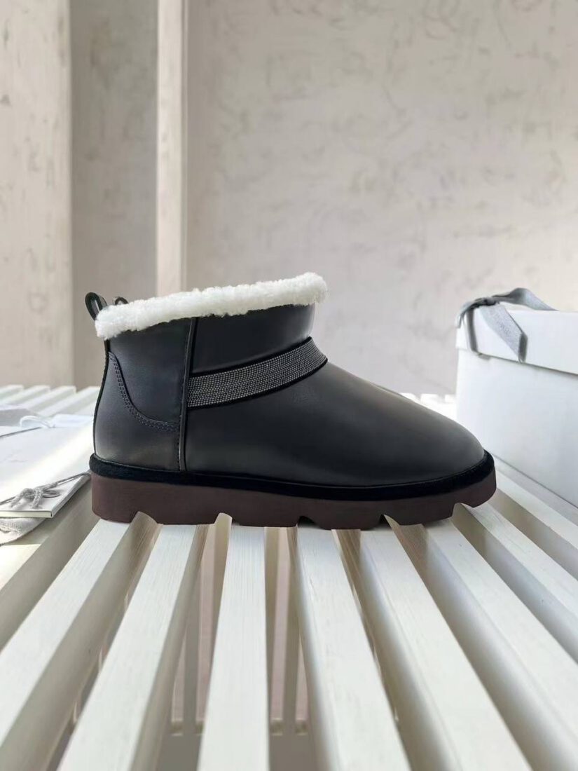 Угги Brunello Cucinelli 252MZSFG Leather Premium Black фото 3 Угги Brunello Cucinelli 252MZSFG Leather Premium Black - фото 3
