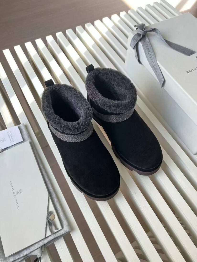 Угги Brunello Cucinelli 252MZSFG Suede Premium Black фото 3 Угги Brunello Cucinelli 252MZSFG Suede Premium Black - фото 3