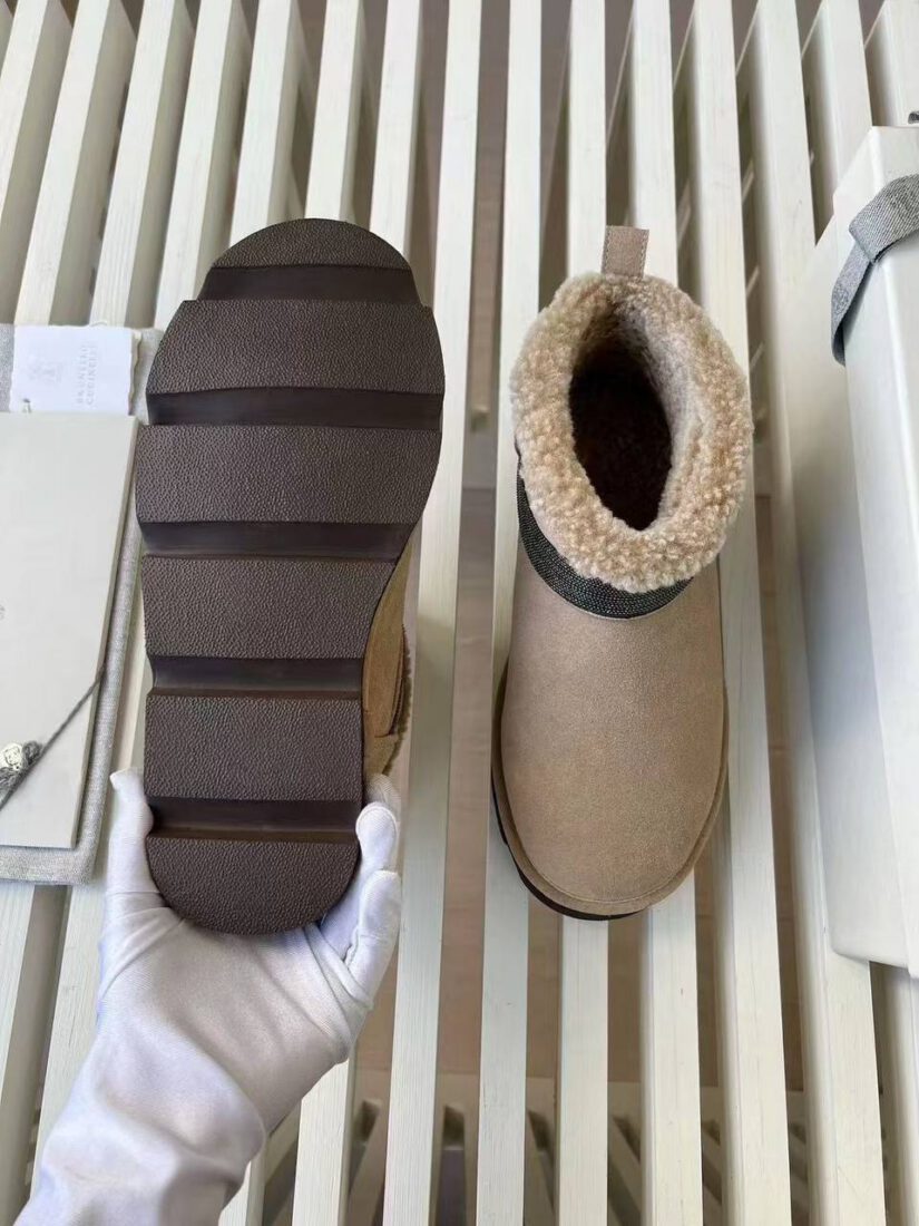 Угги Brunello Cucinelli 252MZSFG Suede Premium Beige фото 3 Угги Brunello Cucinelli 252MZSFG Suede Premium Beige - фото 3