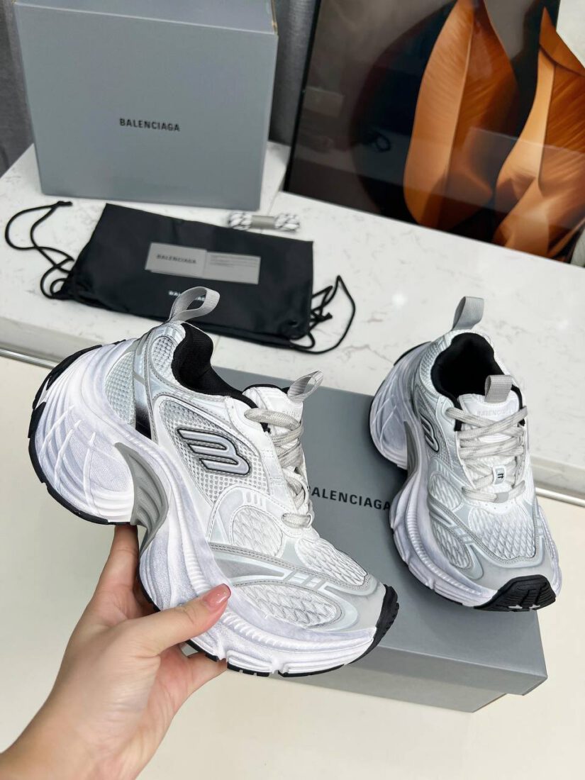 Кроссовки Balenciaga 6XL 815853/W2MV7 A135202 Premium White фото 3 Кроссовки Balenciaga 6XL 815853/W2MV7 A135202 Premium White - фото 3
