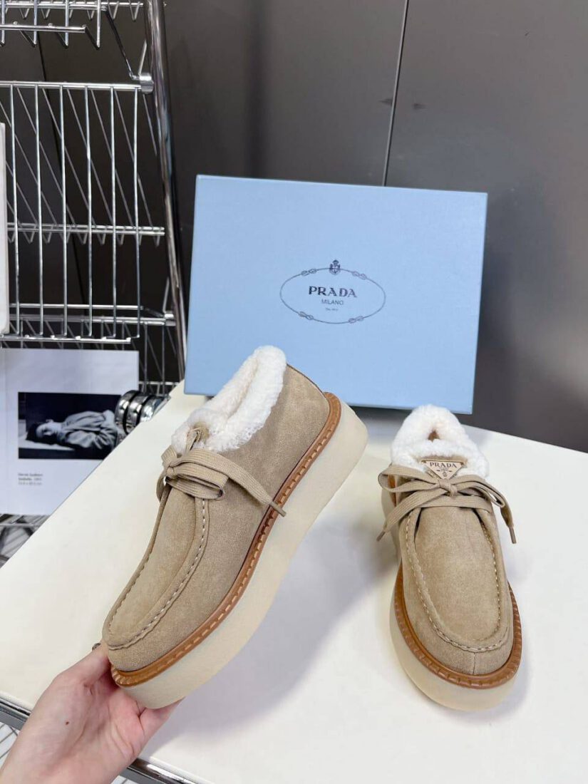 Лоферы женские Prada A135361 Premium Beige фото 5 Лоферы женские Prada A135361 Premium Beige - фото 5
