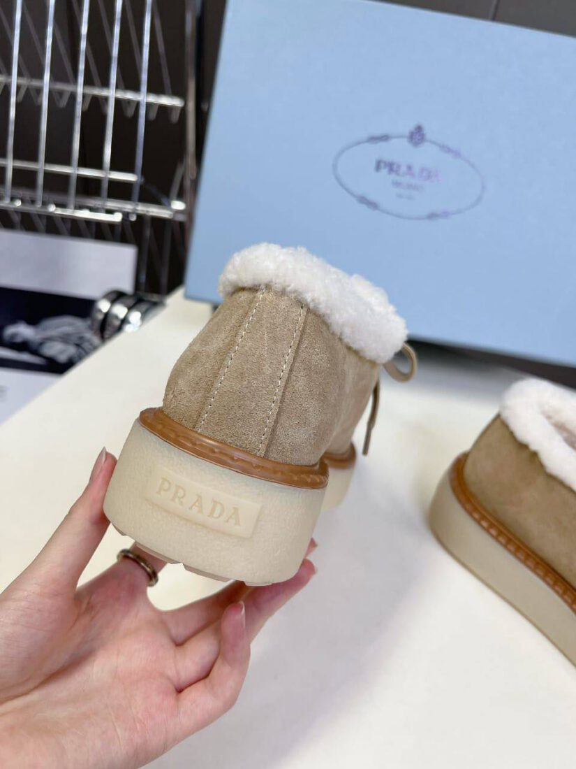 Лоферы женские Prada A135361 Premium Beige фото 6 Лоферы женские Prada A135361 Premium Beige - фото 6