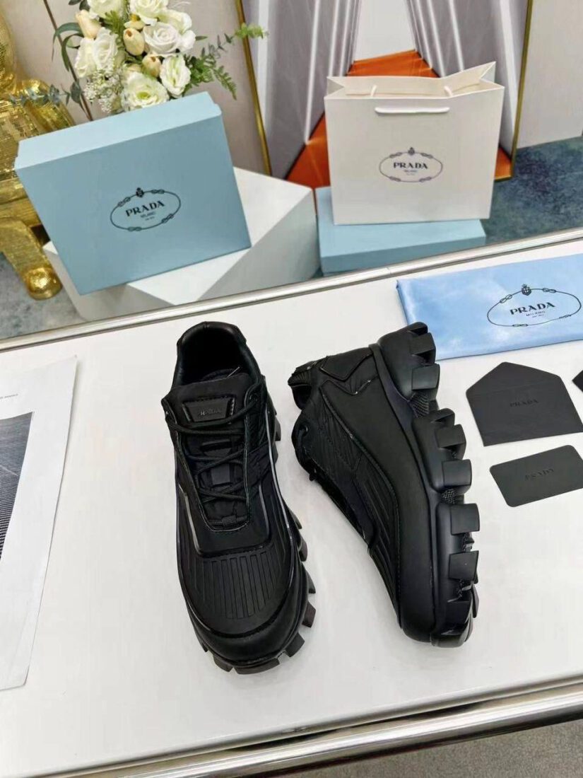 Prada Cloudbust Thunder Sneakers A135511 Black (39-42) фото 2 Prada Cloudbust Thunder Sneakers A135511 Black (39-42) - фото 2