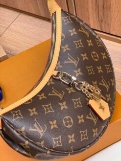 Женская сумка Louis Vuitton Loop 28/15/7 см A135735 коричневая