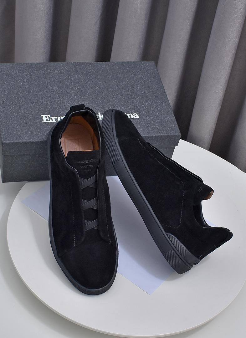 Кроссовки Ermenegildo Zegna Triple Stitch Lo Suede A136130 Black фото 4 Кроссовки Ermenegildo Zegna Triple Stitch Lo Suede A136130 Black - фото 4