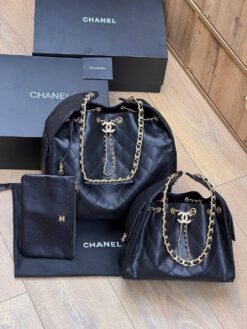 Женская сумка Chanel A136238 черная (два размера 26см и 30см)