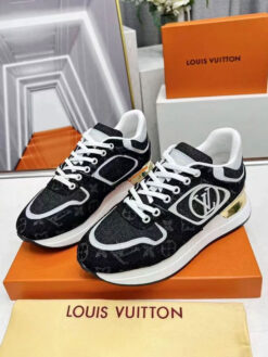 Кроссовки женские Louis Vuitton Run Away A136915 чёрные