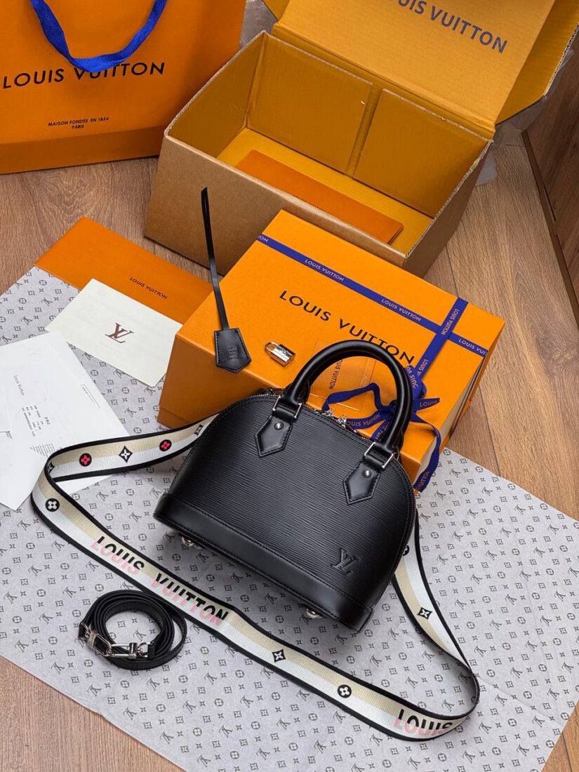 Женская сумка Louis Vuitton Alma 24 cm A136840 Black фото 2 Женская сумка Louis Vuitton Alma 24 cm A136840 Black - фото 2
