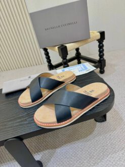 Шлёпанцы Brunello Cucinelli мужские A137510 серые