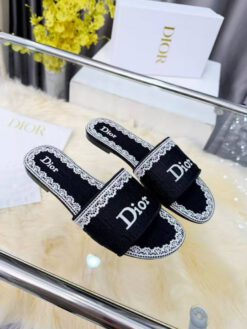 Шлёпанцы женские Christian Dior Dentelle A137254 чёрные