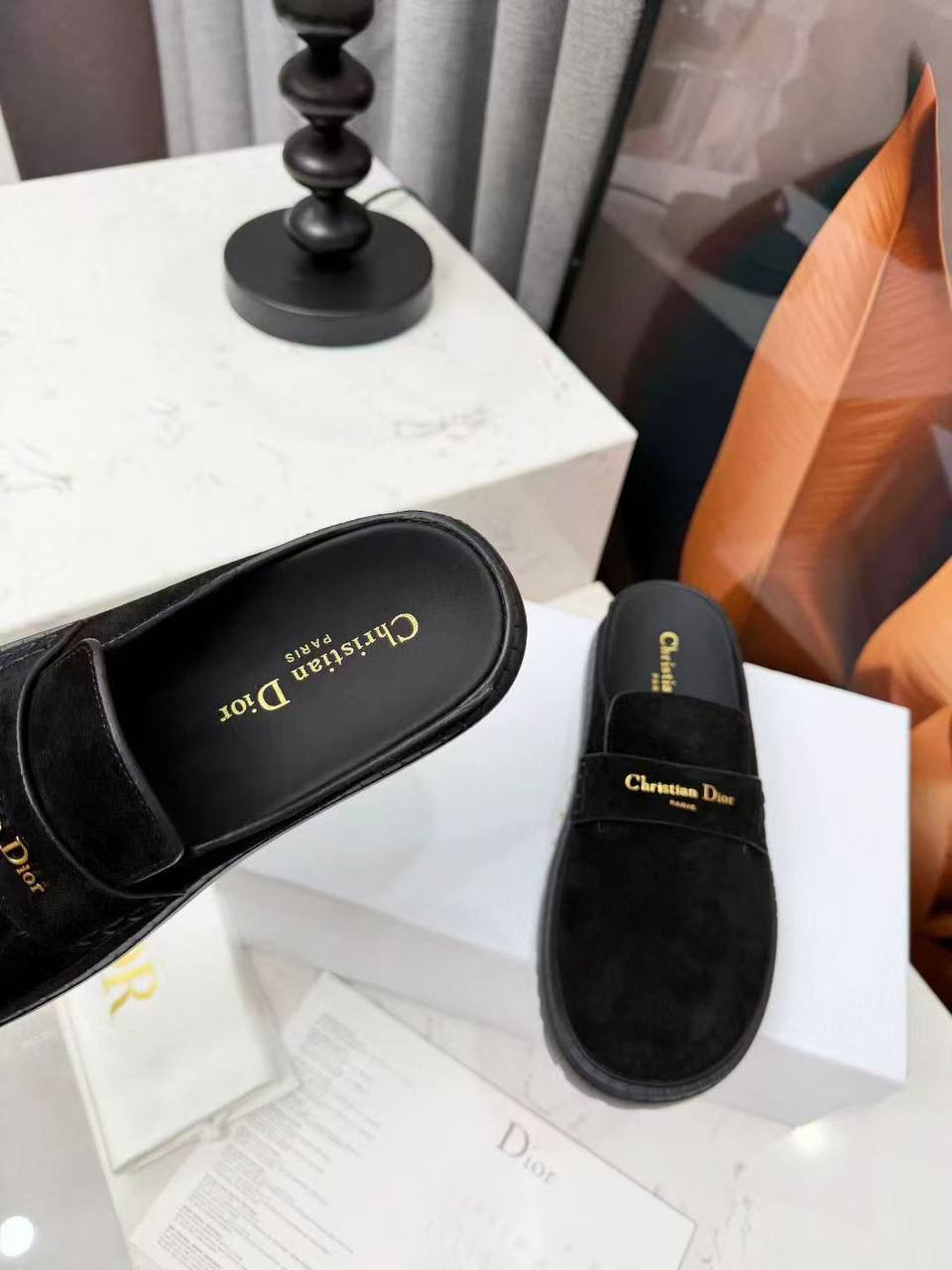 Мюли женские Christian Dior Boy Mule A137399 чёрные фото 2 Мюли женские Christian Dior Boy Mule A137399 чёрные - фото 2
