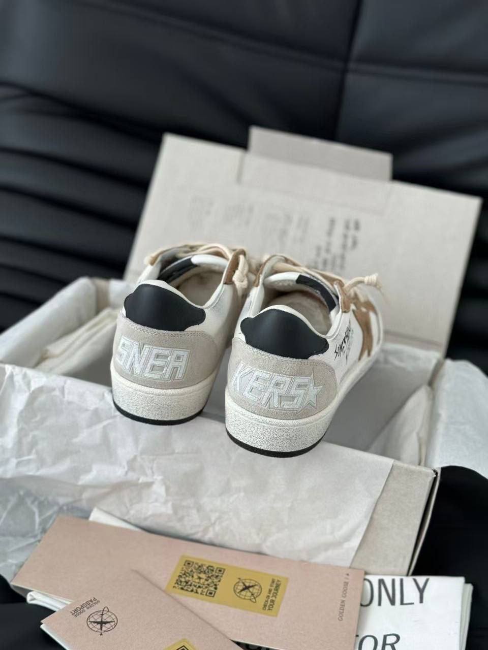 Кеды женские Golden Goose Premium A138404 белые фото 3 Кеды женские Golden Goose Premium A138404 белые - фото 3