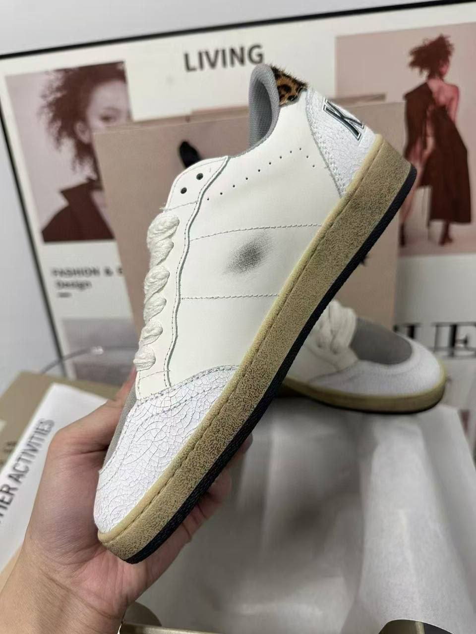 Кеды женские Golden Goose Premium A138429 белые фото 3 Кеды женские Golden Goose Premium A138429 белые - фото 3