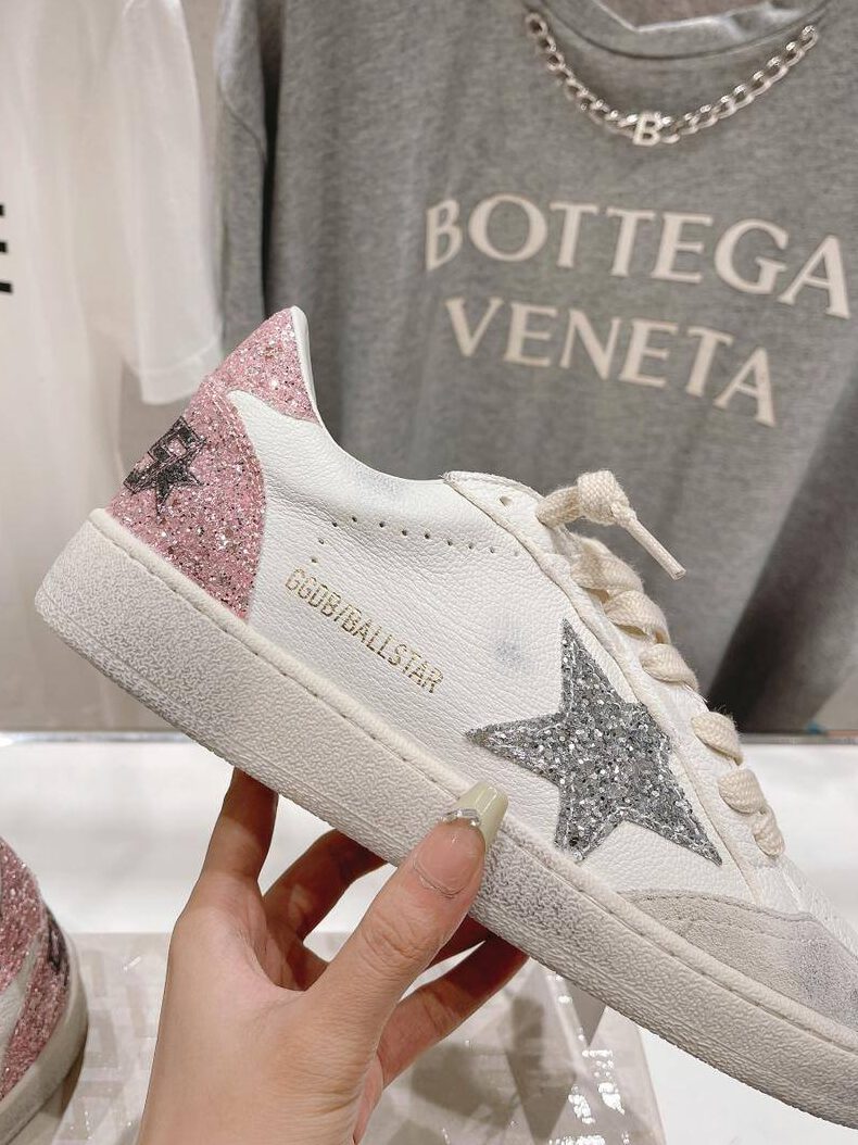 Кеды женские Golden Goose Premium A138467 белые фото 1 Кеды женские Golden Goose Premium A138467 белые - фото 1