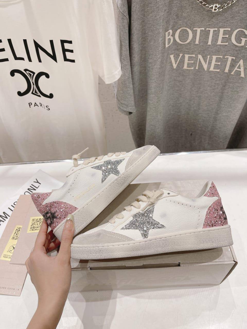Кеды женские Golden Goose Premium A138467 белые фото 2 Кеды женские Golden Goose Premium A138467 белые - фото 2