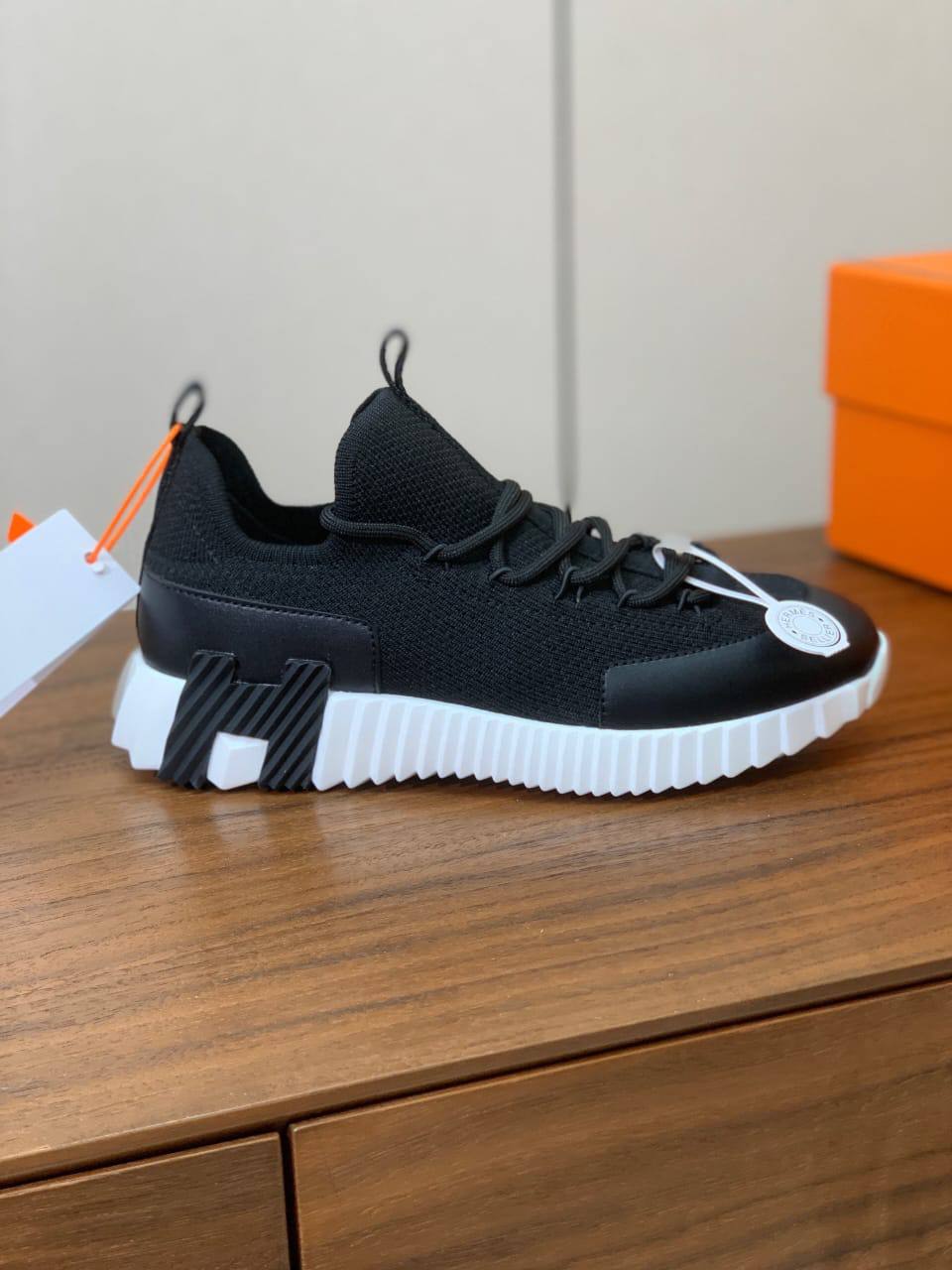 Кроссовки Hermes Lift slip-on H261028Z Black-Wht фото 1 Кроссовки Hermes Lift slip-on H261028Z Black-Wht - фото 1