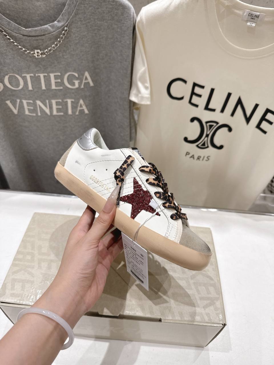 Кеды женские Golden Goose Premium A138531 белые фото 3 Кеды женские Golden Goose Premium A138531 белые - фото 3