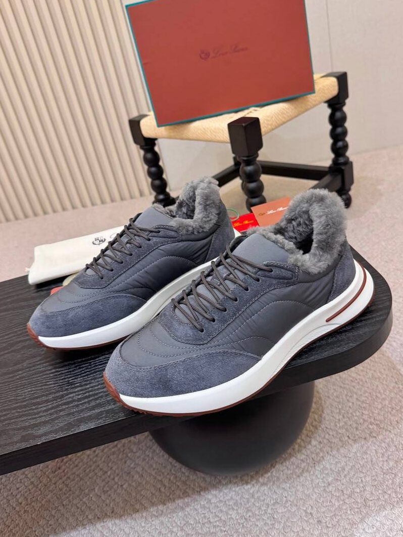 Мужские кроссовки Лоро Пиано Weekend Walk Evo Wind Suede-Trimmed Shell Fur Premium Grey фото 1 Мужские кроссовки Лоро Пиано Weekend Walk Evo Wind Suede-Trimmed Shell Fur Premium Grey - фото 1