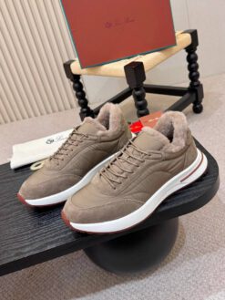 Мужские кроссовки Лоро Пиано Weekend Walk Evo Wind Suede-Trimmed Shell Fur Premium Beige