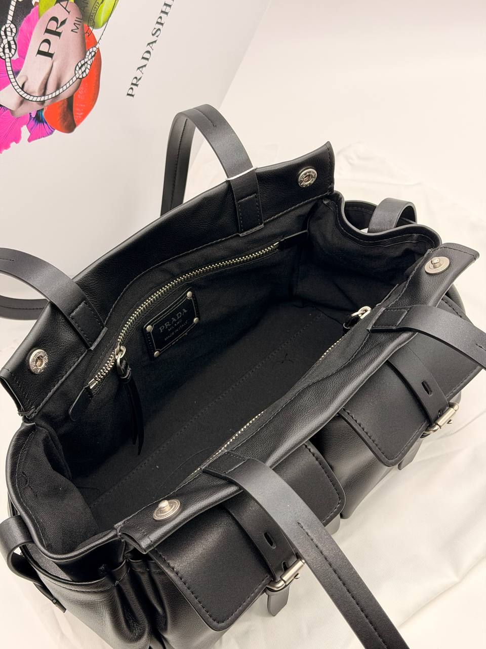 Сумка Prada Route Bag 30/20 см чёрная фото 3 Сумка Prada Route Bag 30/20 см чёрная - фото 3