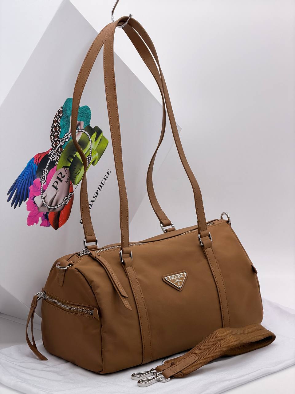 Сумка Prada Re-Edition 2005 Re-Nylon 32/16 sm Brown фото 1 Сумка Prada Re-Edition 2005 Re-Nylon 32/16 sm Brown - фото 1