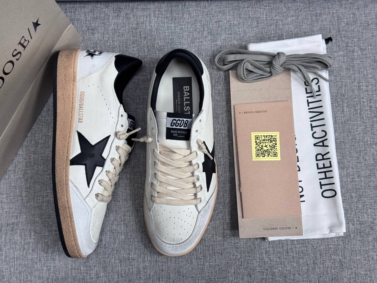 Кеды мужские Golden Goose BallStar Premium A139332 белые фото 2 Кеды мужские Golden Goose BallStar Premium A139332 белые - фото 2
