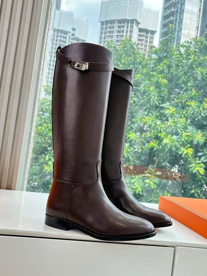 Сапоги осенние женские Hermes Jumping Boot H251353Z Premium Brown фото 1 Сапоги осенние женские Hermes Jumping Boot H251353Z Premium Brown - фото 1